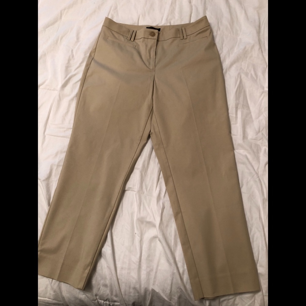 Ann Taylor curvy crop pant